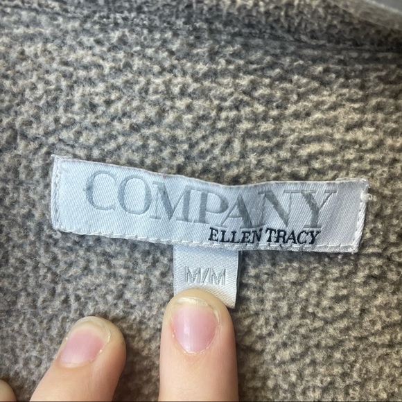 ELLEN TRACY zip up sweater size medium warm sweater tan - Picture 5 of 5